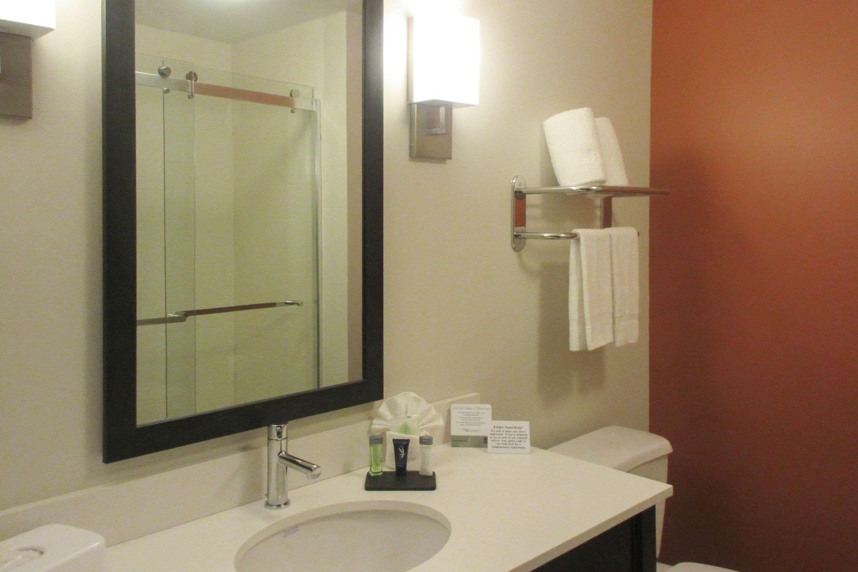 Sleep Inn & Suites Oregon - Madison מראה חיצוני תמונה