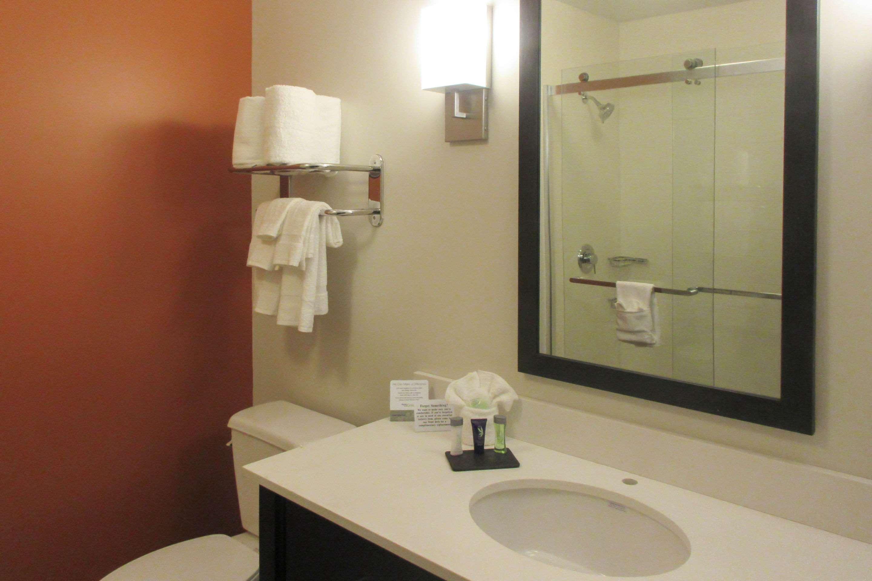 Sleep Inn & Suites Oregon - Madison מראה חיצוני תמונה